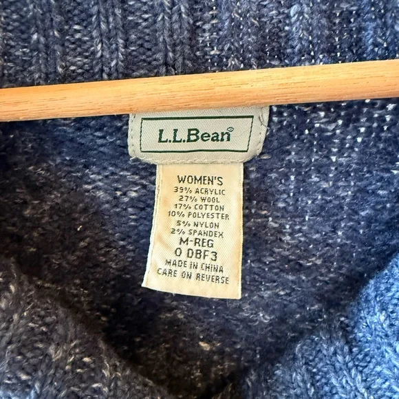 Navy Blue L.L. Bean Women's Sweater - Picture 5 of 5